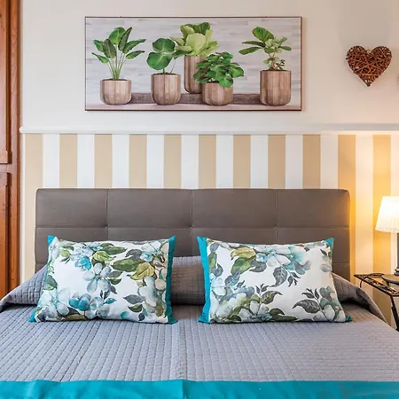 Charm In Villanova * Κάλιαρι