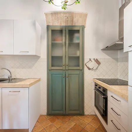 Charm In Villanova *