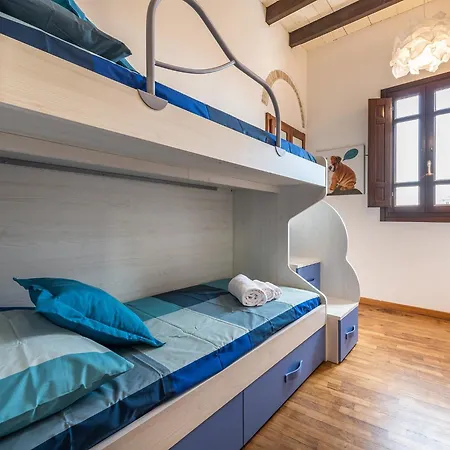 Apartment Charm In Villanova Cagliari