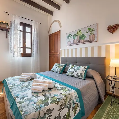 Apartment Charm In Villanova Cagliari